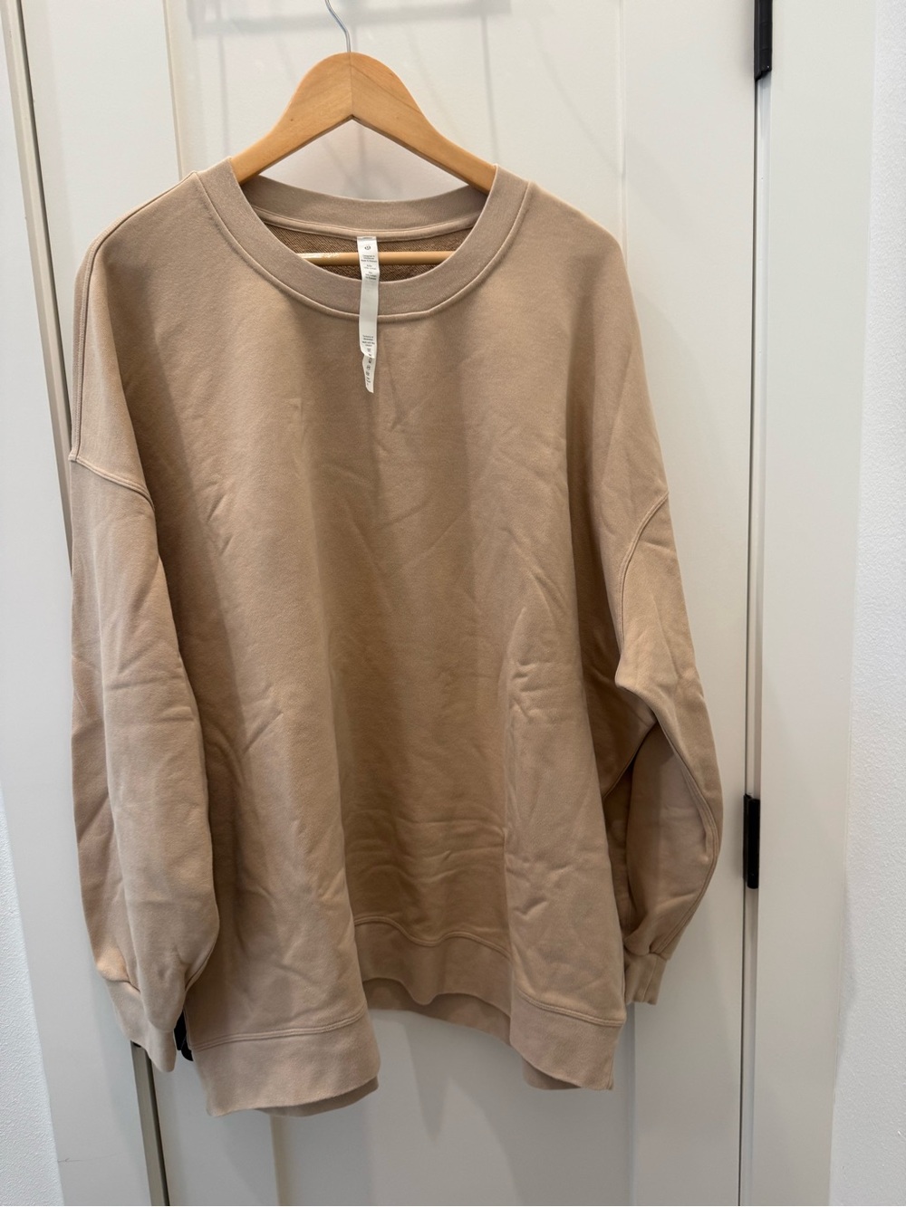 lululemon athletica Crewneck Sweatshirt - Light Tan- Womens 18 - Picture 2 of 8